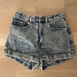 High waisted vintage jean shorts